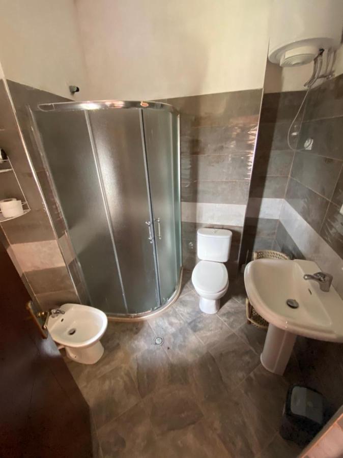 Bed & Breakfast Merlika -inside The Castle- Kruje